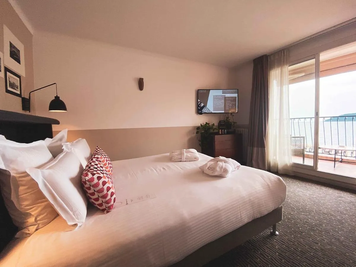 טולון Best Western Plus La Corniche